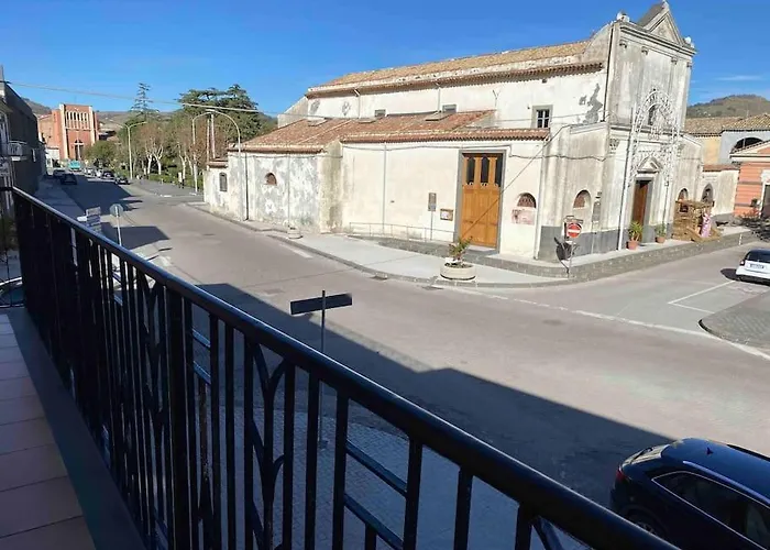 度假居 Etna Charming *