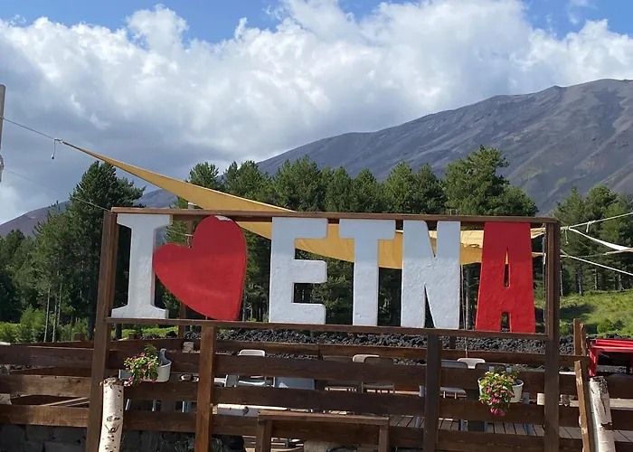 Etna Charming 度假居